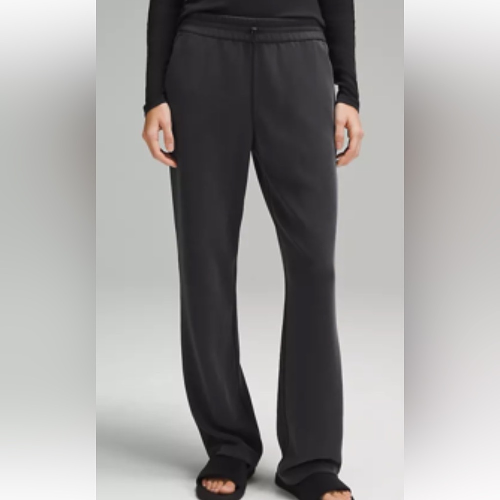 Lululemon soft stream high rise pant